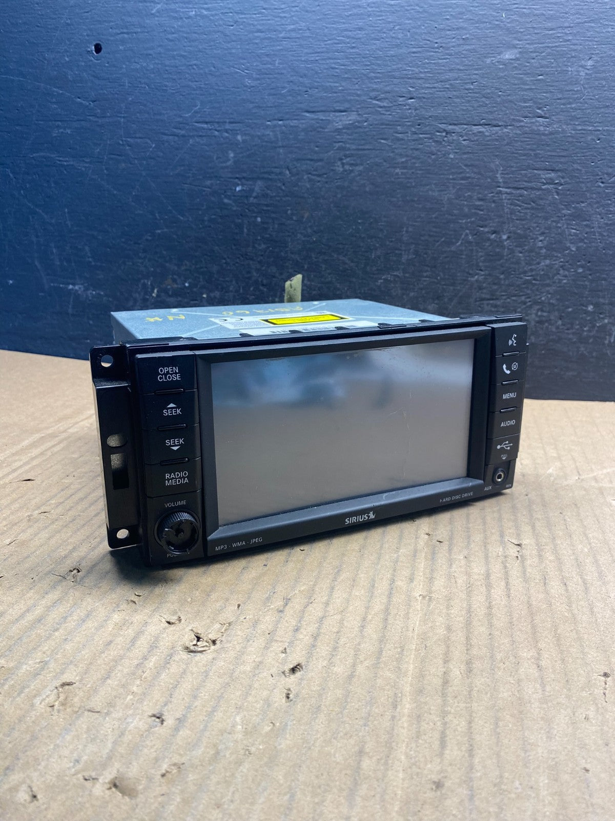 2008 2013 Jeep Dodge Chrysler Screen Display CD Player Satellite Radio ad1724 DG0