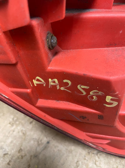 2009 2010 Nissan Murano Left Driver Lh Side Tail Light Oem AA2585 GD8