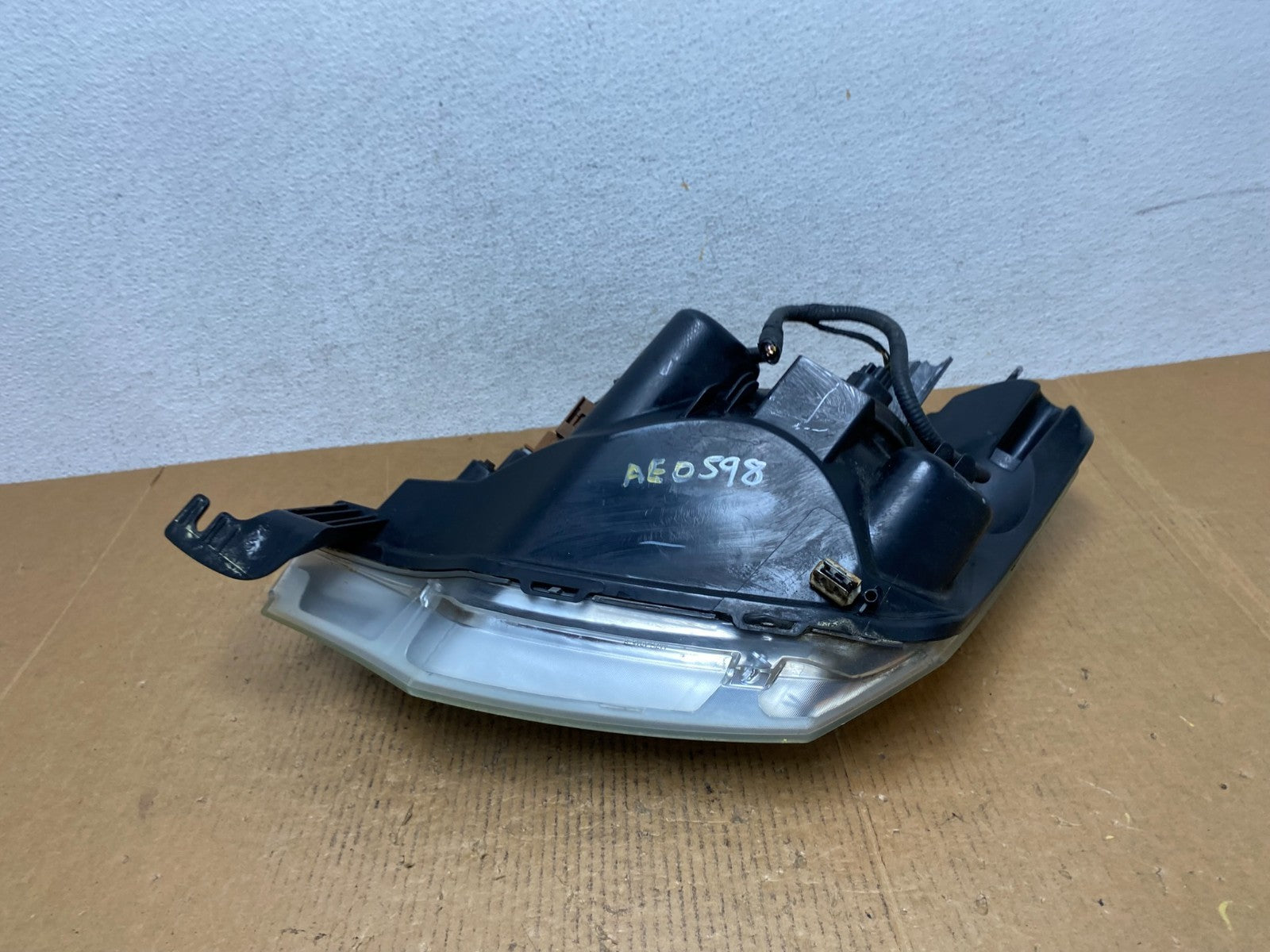 2008 2009 2010 2011 Ford Focus Right Passenger Rh Side Headlight AE0598 DW9