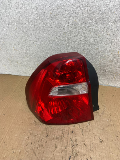 2004 to 2008 Chevrolet Malibu Left Driver Lh Side Tail Light AI9320 LK0