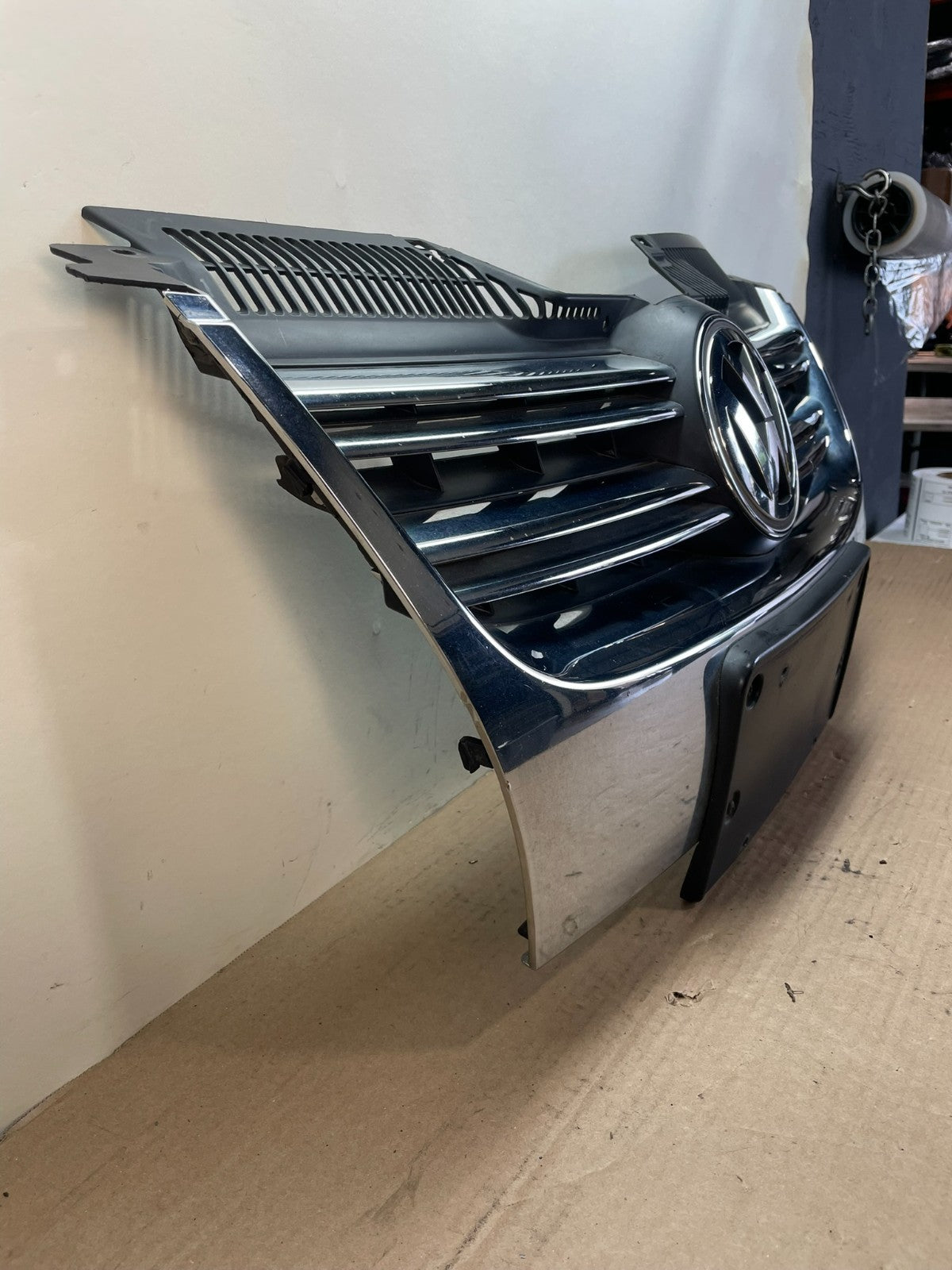 2005-2010 Volkswagen Jetta Front Upper Grille Grill Chrome af8504 DG2
