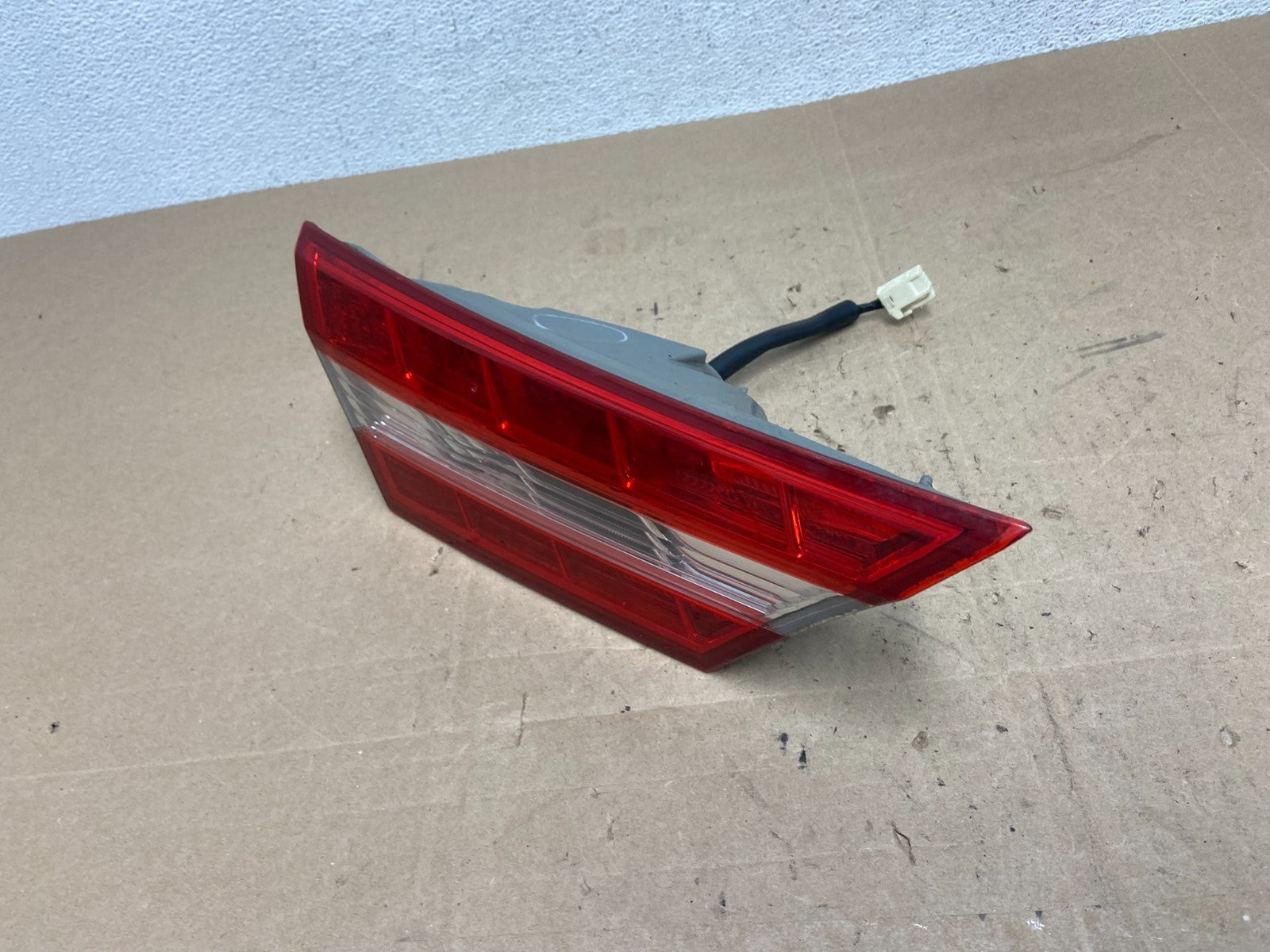 2013 2014 2015 Toyota Avalon Left Driver Lh Inner Tail Light AE6003 DG1