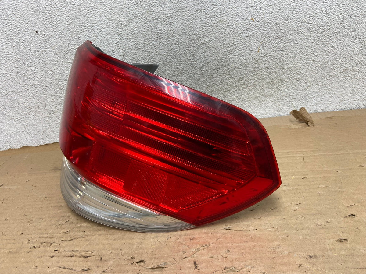 2008 2009 2010 Honda Odyssey Right Passenger Side Tail Light AG8304 LK2