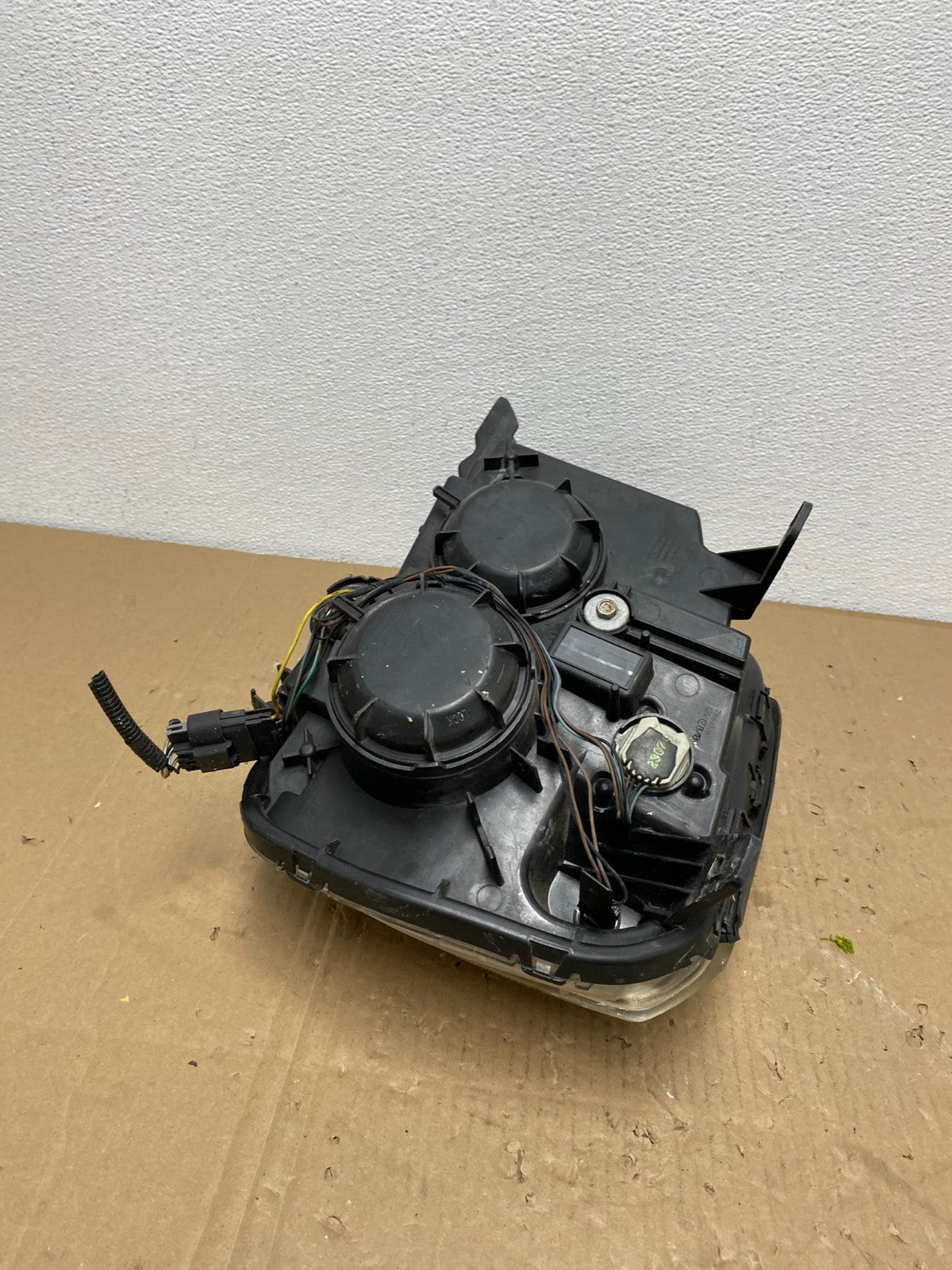 2010 to 2015 GMC Terrain Halogen Passenger Right Rh Side Headlight Oem AB6982 DW7