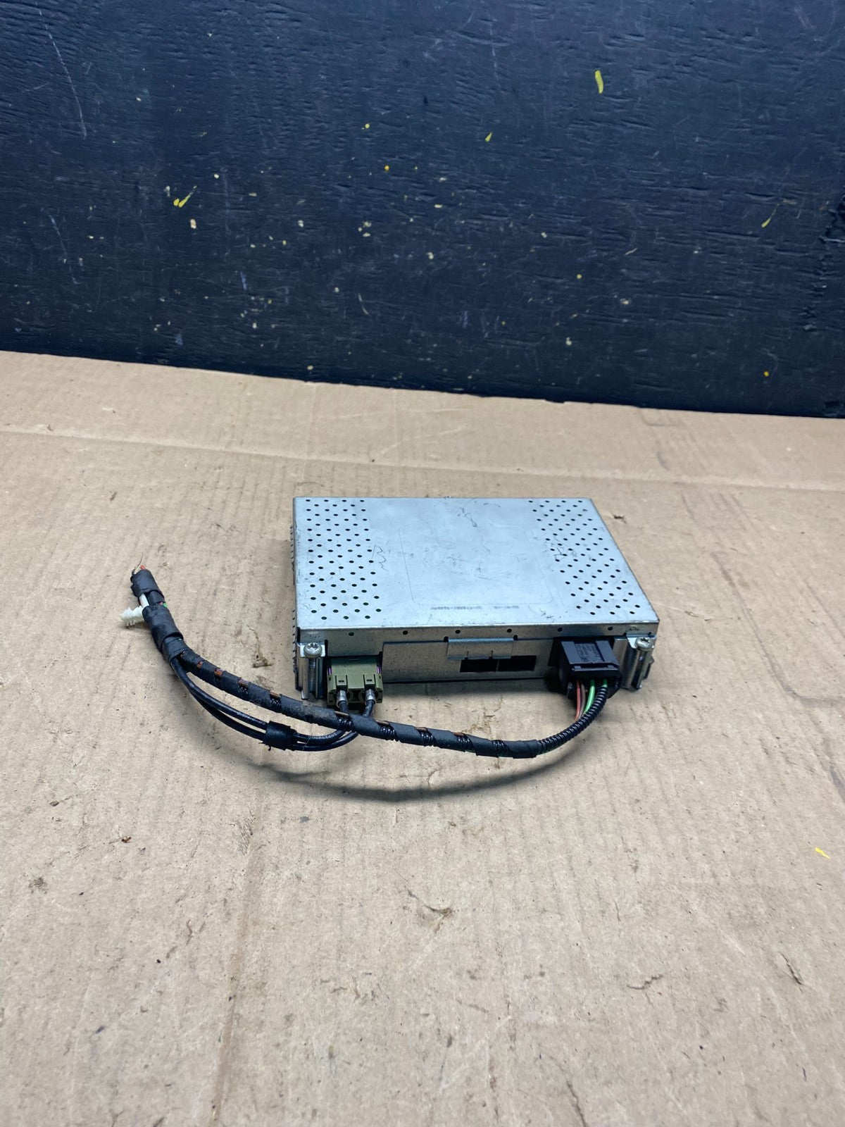 2006-2008 BMW  5 7 Series  Satellite  Radio Module Unit Sirius Z4853 DG2