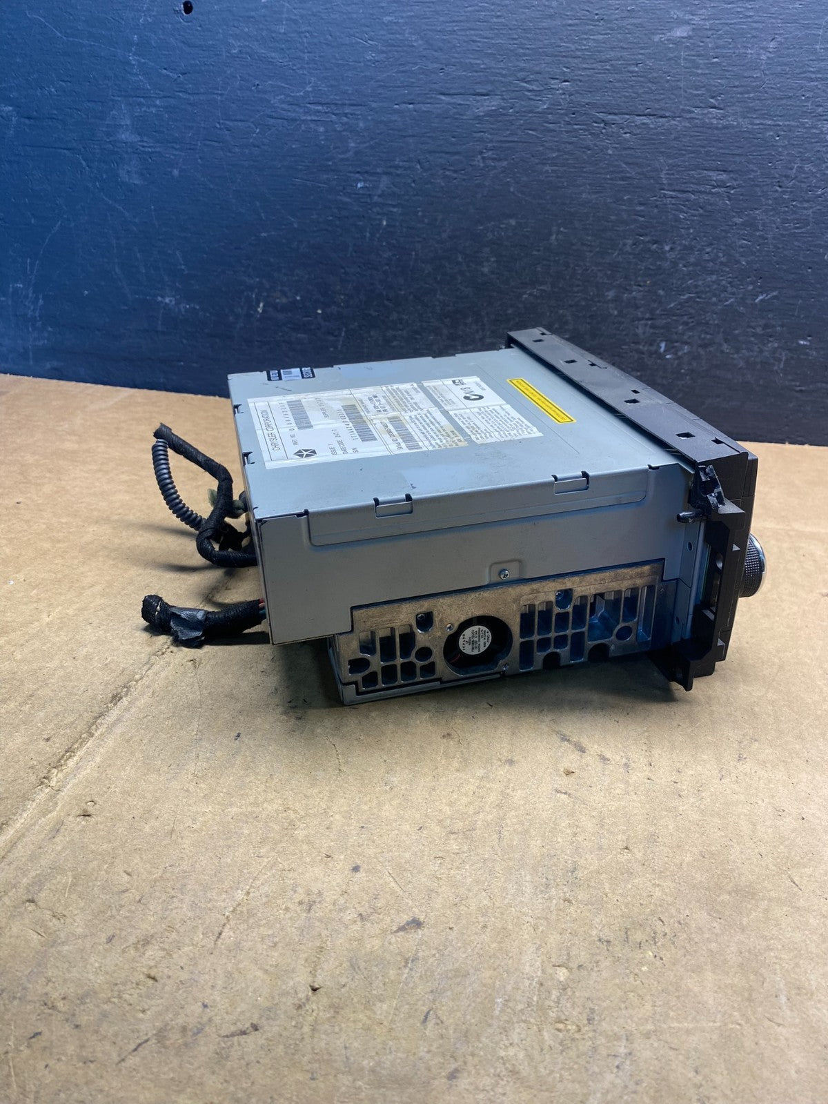 2007-2012 Chrysler Dodge Jeep Ram Radio CD MP3 AUX Receiver ad4981 DG2