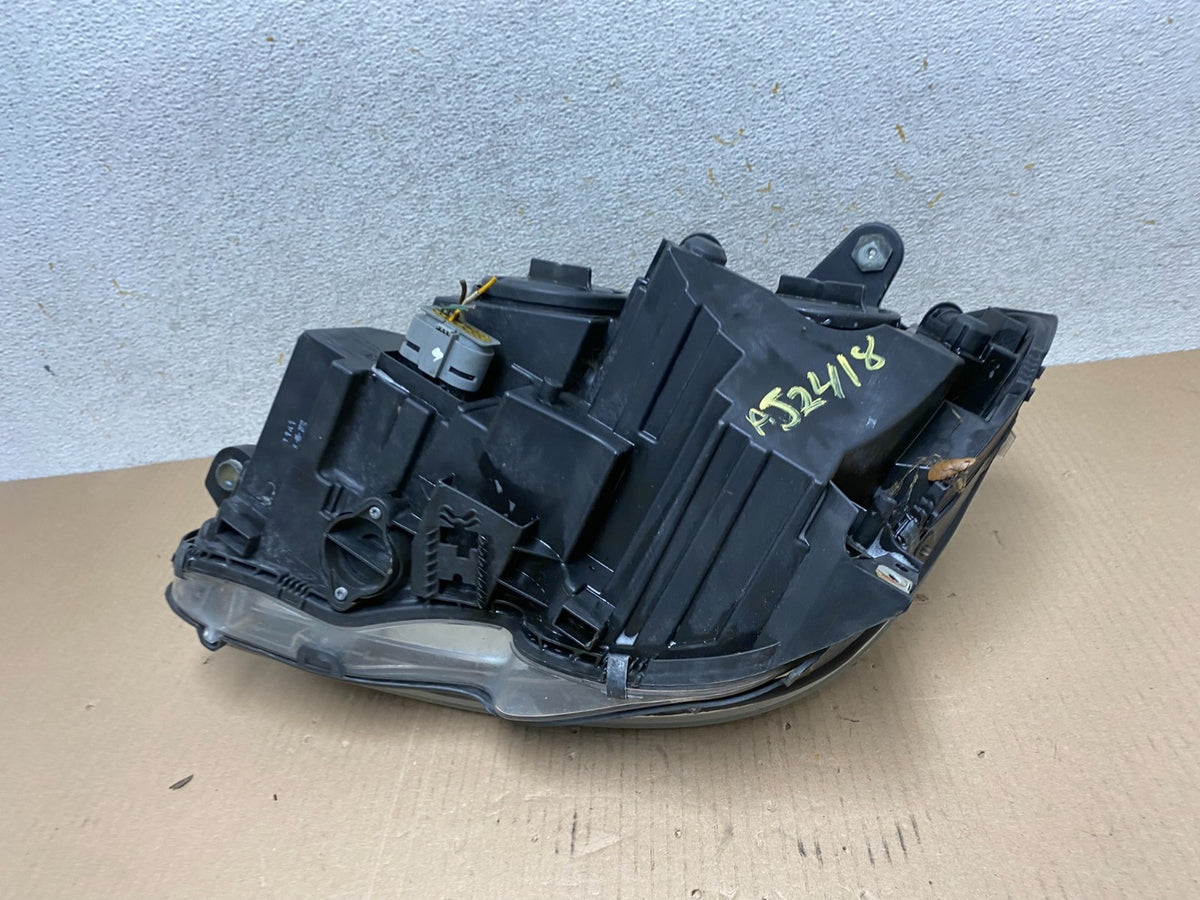 2012 - 2015 Mercedes Benz C250 Coupe Right Passenger RH Side Headlight AJ2418 DW7