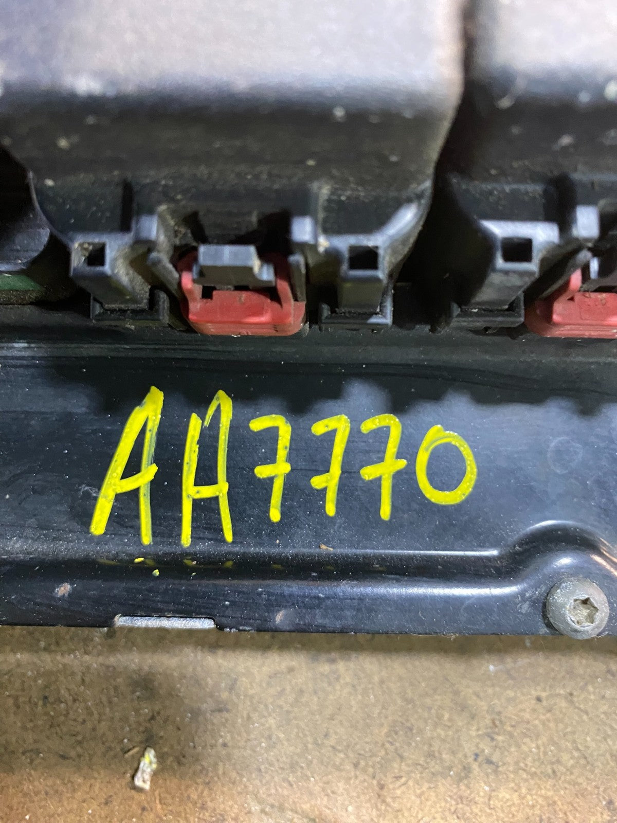 2005  2006 Jeep Grand Cherokee 3.7L ECU ECM Engine Control Module aa7770 DG5