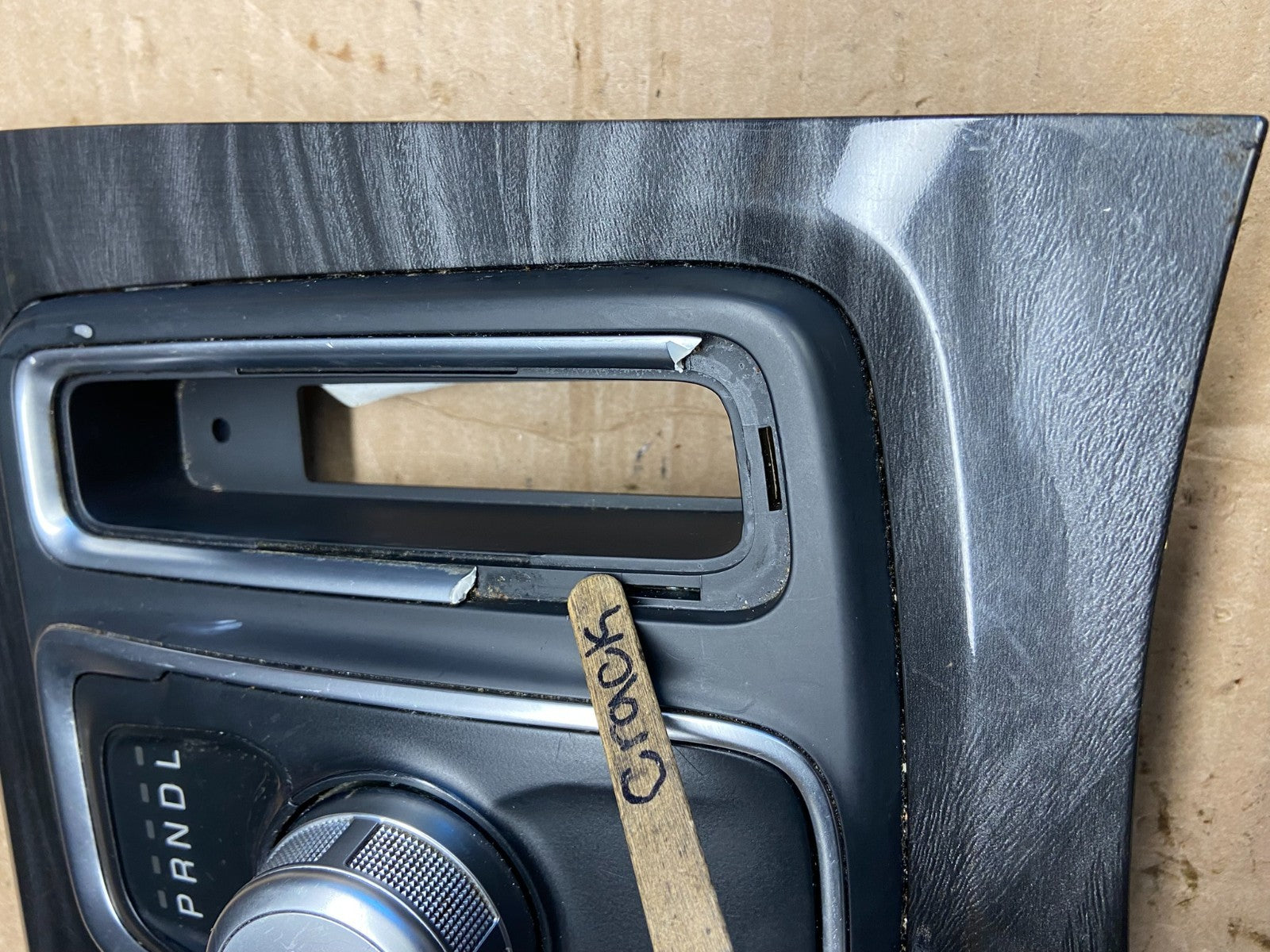 2015 to 2023 Chrysler 300 Gear Selector Shifter af2215 DG3