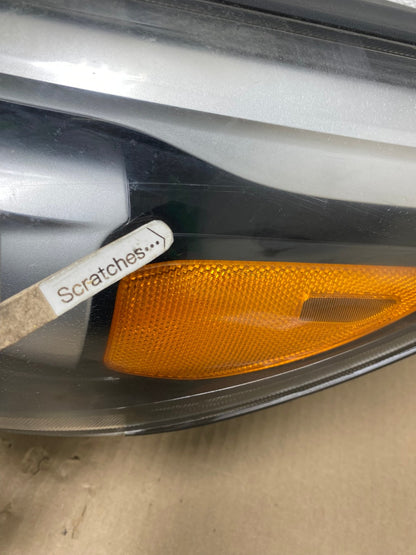 2015-2018 Kia Sedona Left Driver Lh Side Headlight Halogen AE9621 LK3