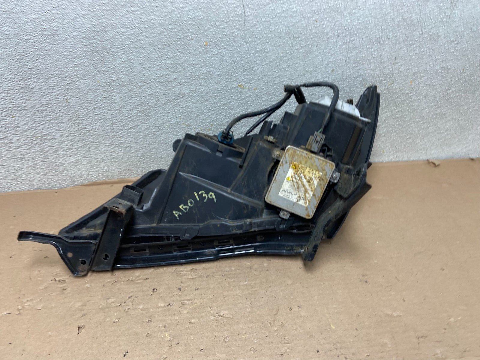2007 2008 2009 Acura MDX Headlight Xenon HID Right Passenger RH Oem AB0139 DW6