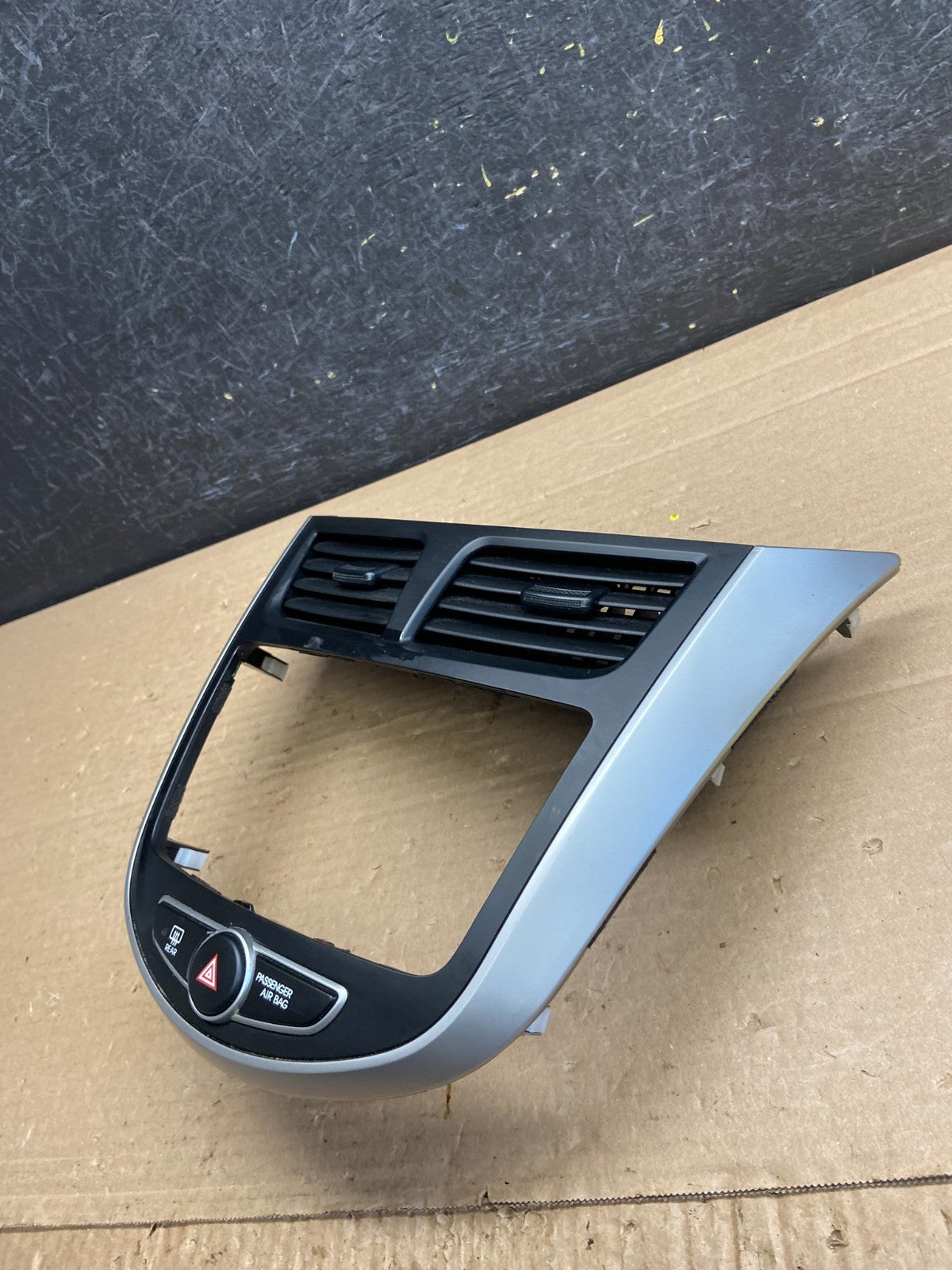 2012 to 2017 Hyundai Accent Center Radio Bezel Air Vent Panel AG0304 DG1