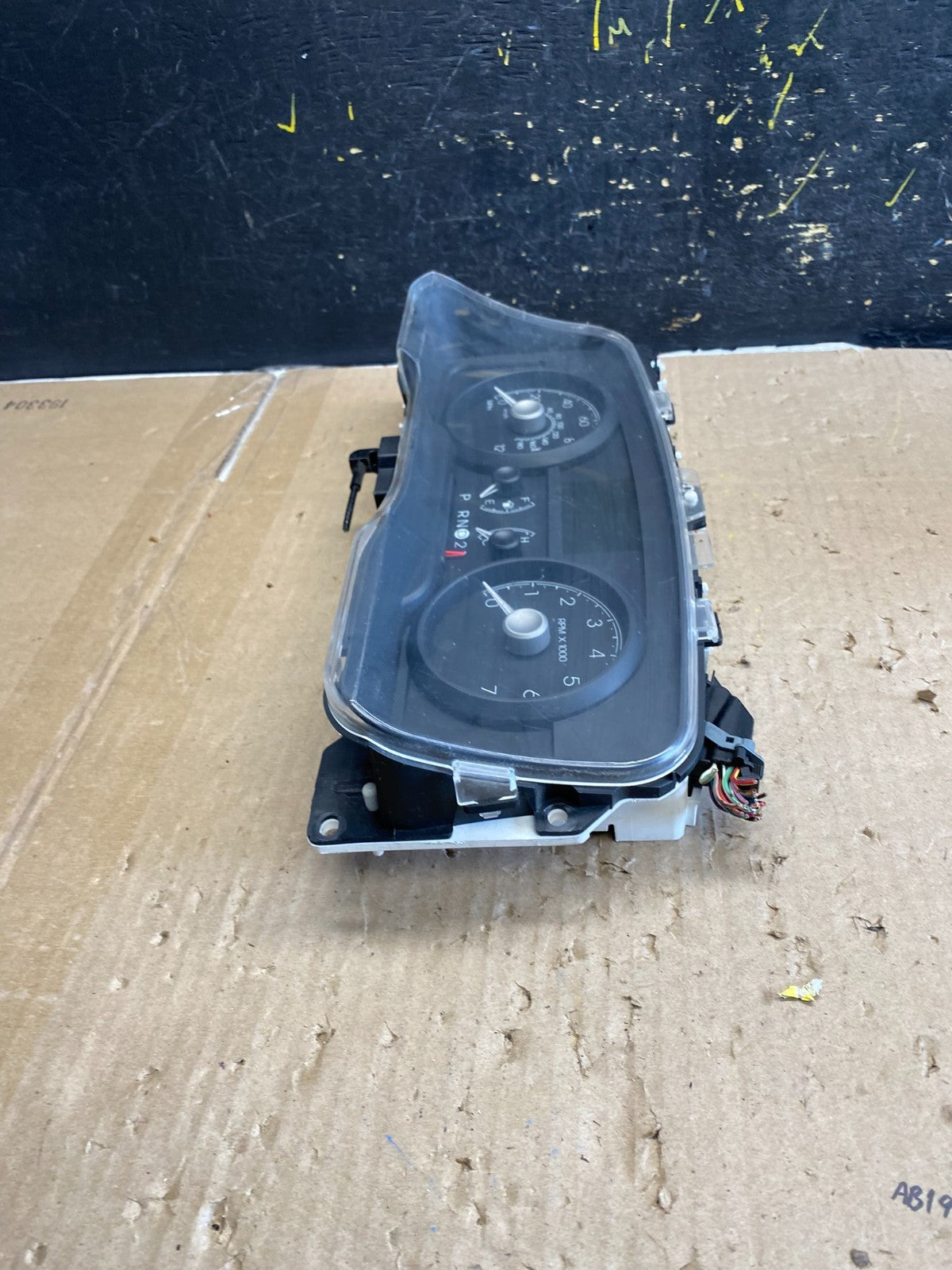 2009 to 2010 Mercury Marquis Speedometer Cluster Gauge Oem ab2209 DG3