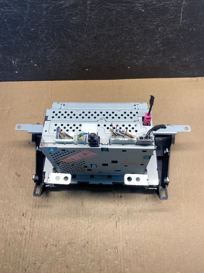 2017 to 2019 Nissan Rogue AM FM XM Radio CD Player Screen Receiver AE7820 DW5