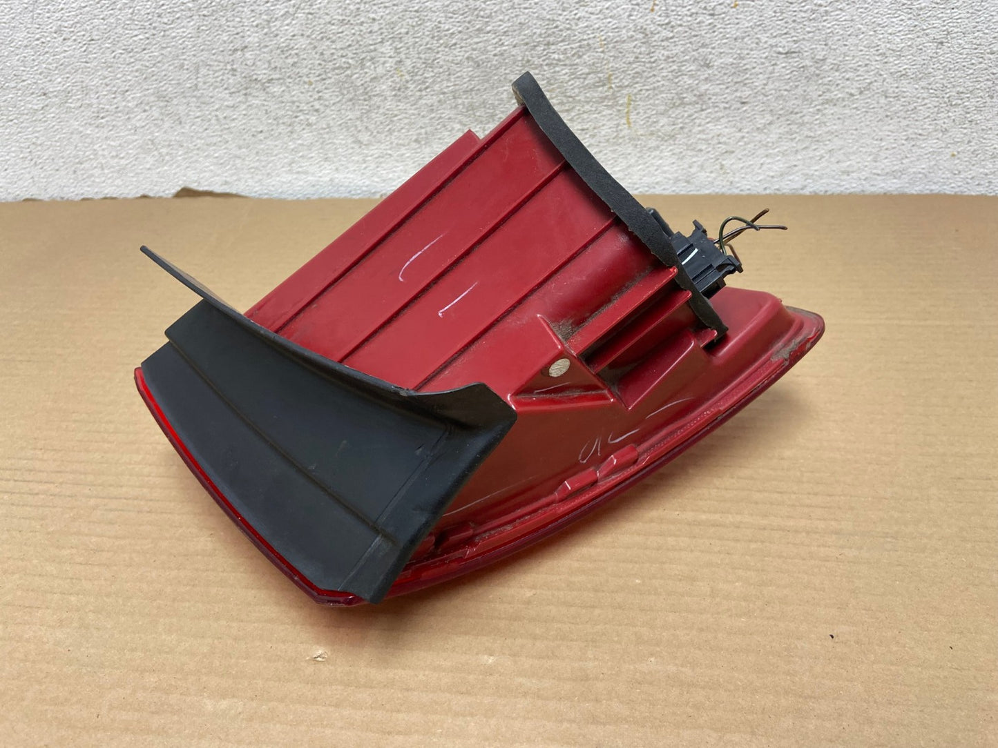 2011 to 2014 Volkswagen Jetta Right Passenger Rh Side Tail Light AG9309 LK4