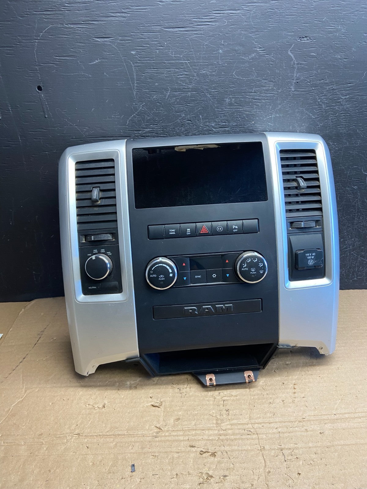 2012-2016 Dodge Ram 1500 Temp A/C Heat Climate Control Dash Trim Bezel AF2245 DG0