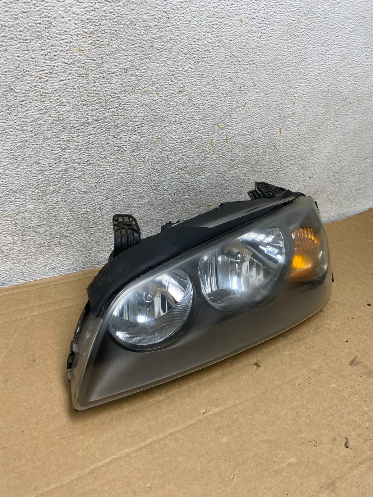 2004 2005 2006 Hyundai Elantra Left Driver LH Halogen Headlight AH8253 DW2