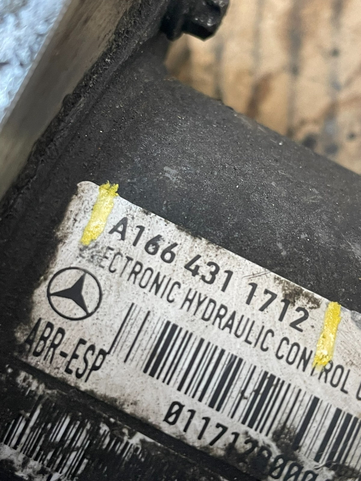 2006 - 2012 Mercedes ML550 GL450 R350 ABS Anti Lock Brake Pump Module x8599 DG6