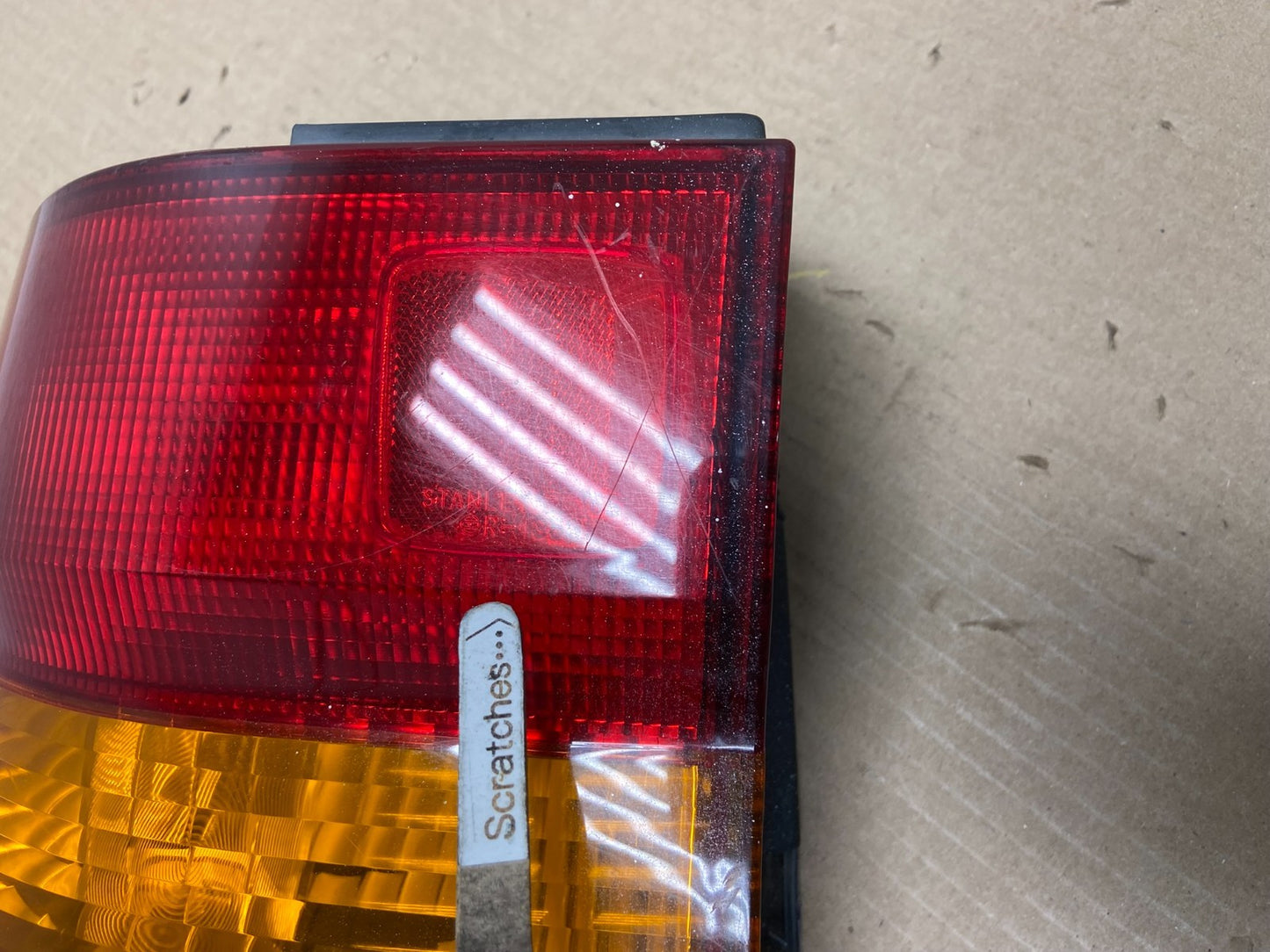 2002 2003 2004 Honda Odyssey Left Driver LH Side Tail Light AG5860 DW3