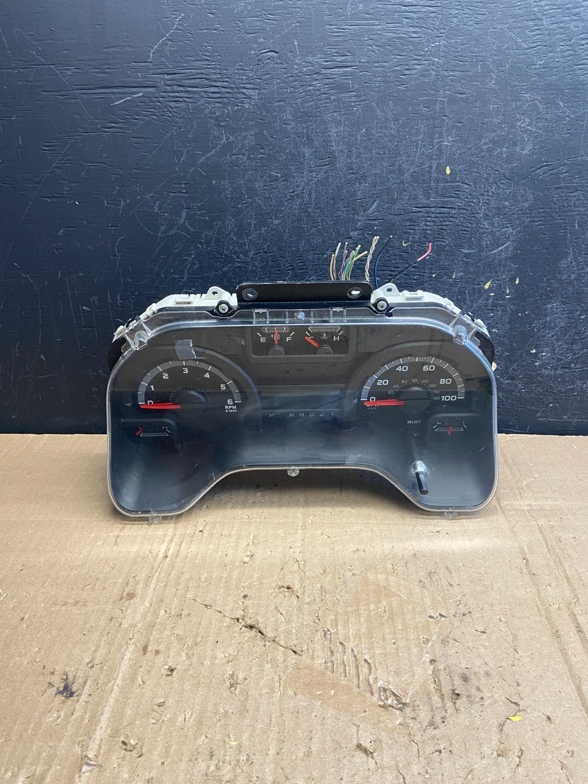 2011 Ford E150 VAN Gauge Speedometer Cluster bc2t-10849-ad ae2008 DG0