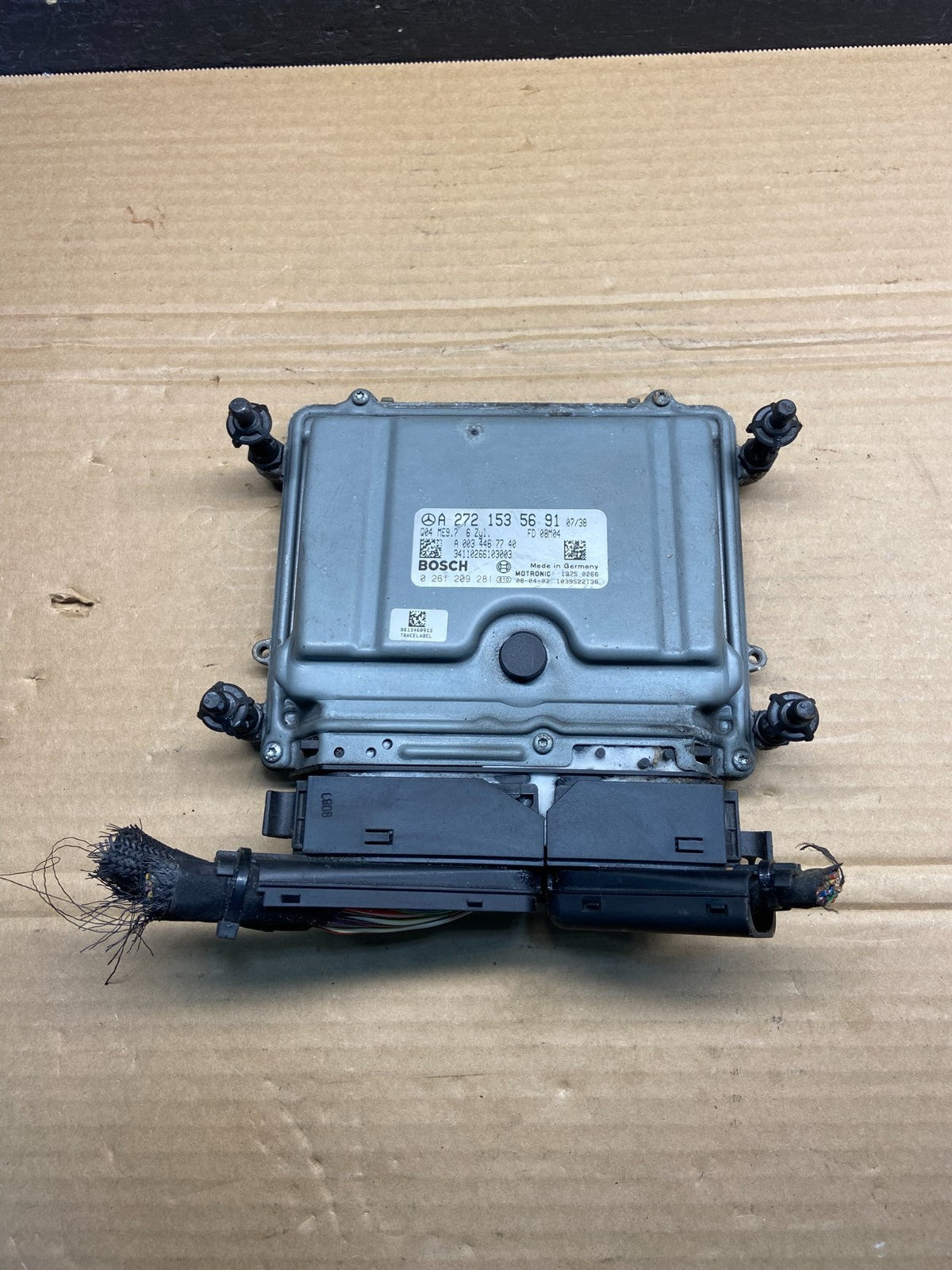 2008 to 2012 Mercedes C300 E350 Engine Computer Module ECM ECU AE4715 DW0