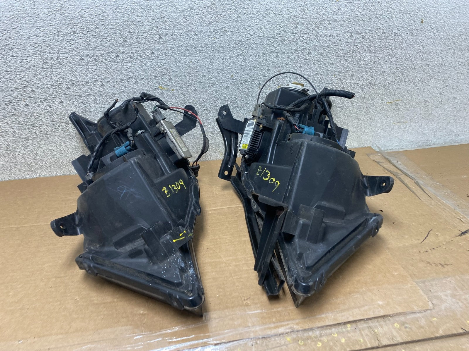2007 2008 2009 Acura MDX Headlights Xenon HID Left+Right Side Oem Z1309 DW12