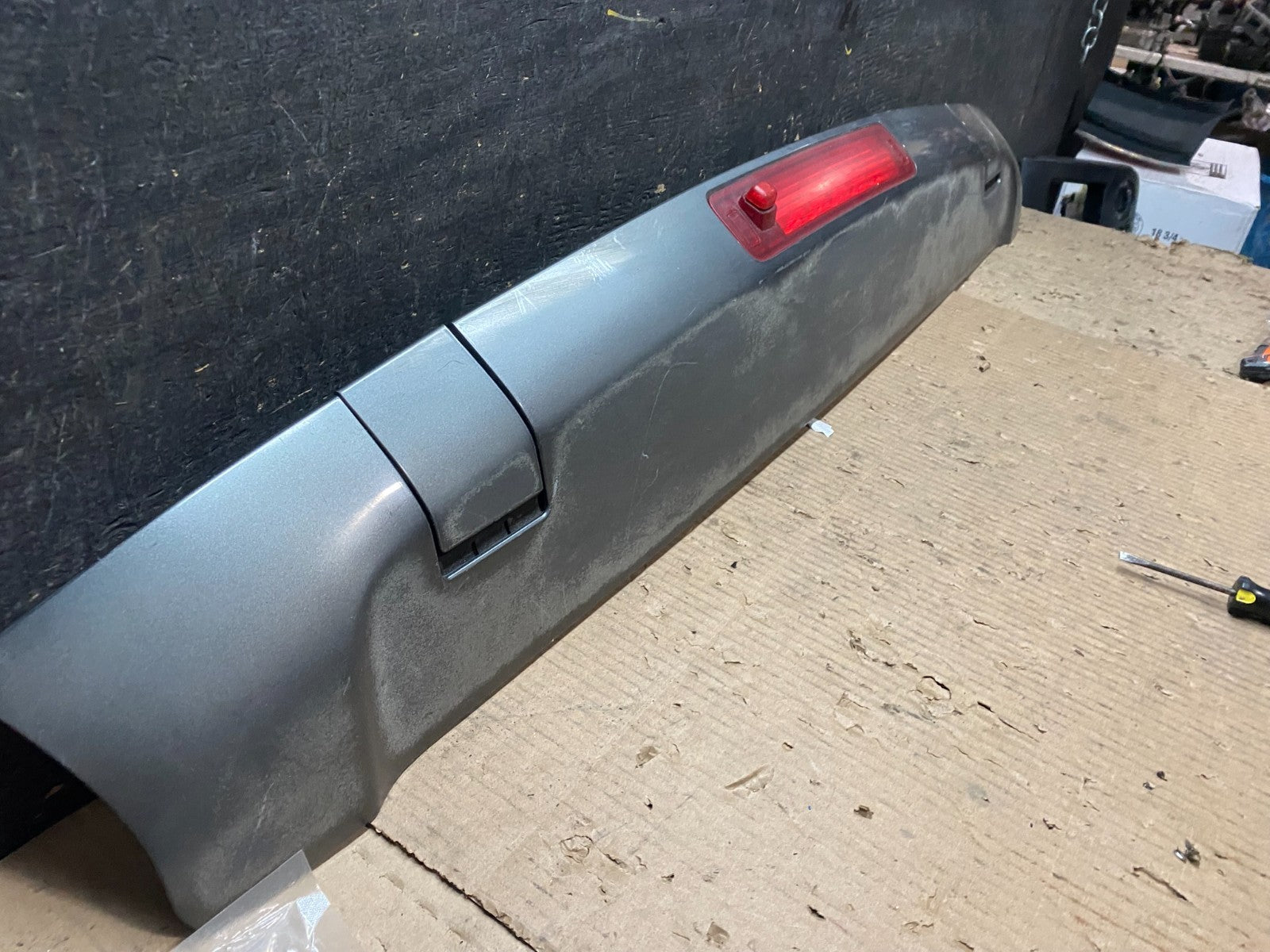 2009 to 2015 Honda Pilot Rear Trunk Spoiler Gate Oem J0452 DG12