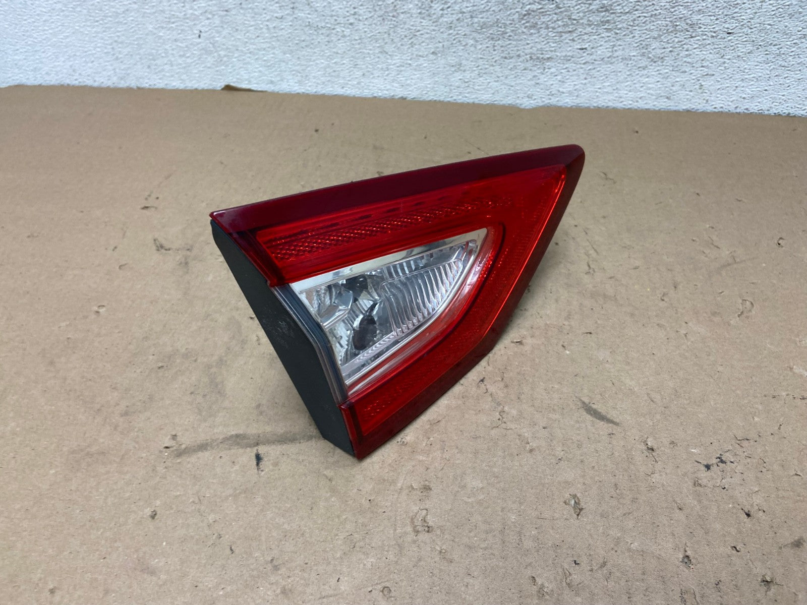 2013 to 2016 Ford Fusion Left Driver LH Side Tail Light Inner AG4176 LK2
