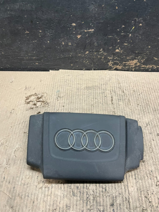 2010 - 2017 Audi  A4 S4 S5 V6 3.0L Engine Cover  Garnish v4123 DG0