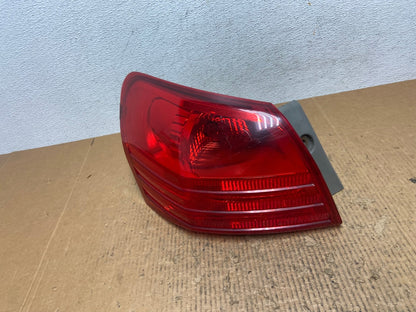 2008 to 2015 Nissan Rogue Left Driver Lh Side Tail Light AE2850 LK0