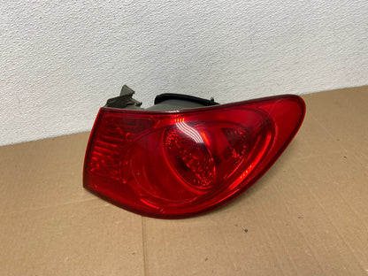 2007 to 2010 Hyundai Elantra Sedan Right Passenger Side Tail Light AB8048 LK0