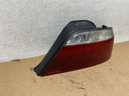 2002 2003 Acura TL Right Passenger Rh Side Tail Light AH4268 LK1