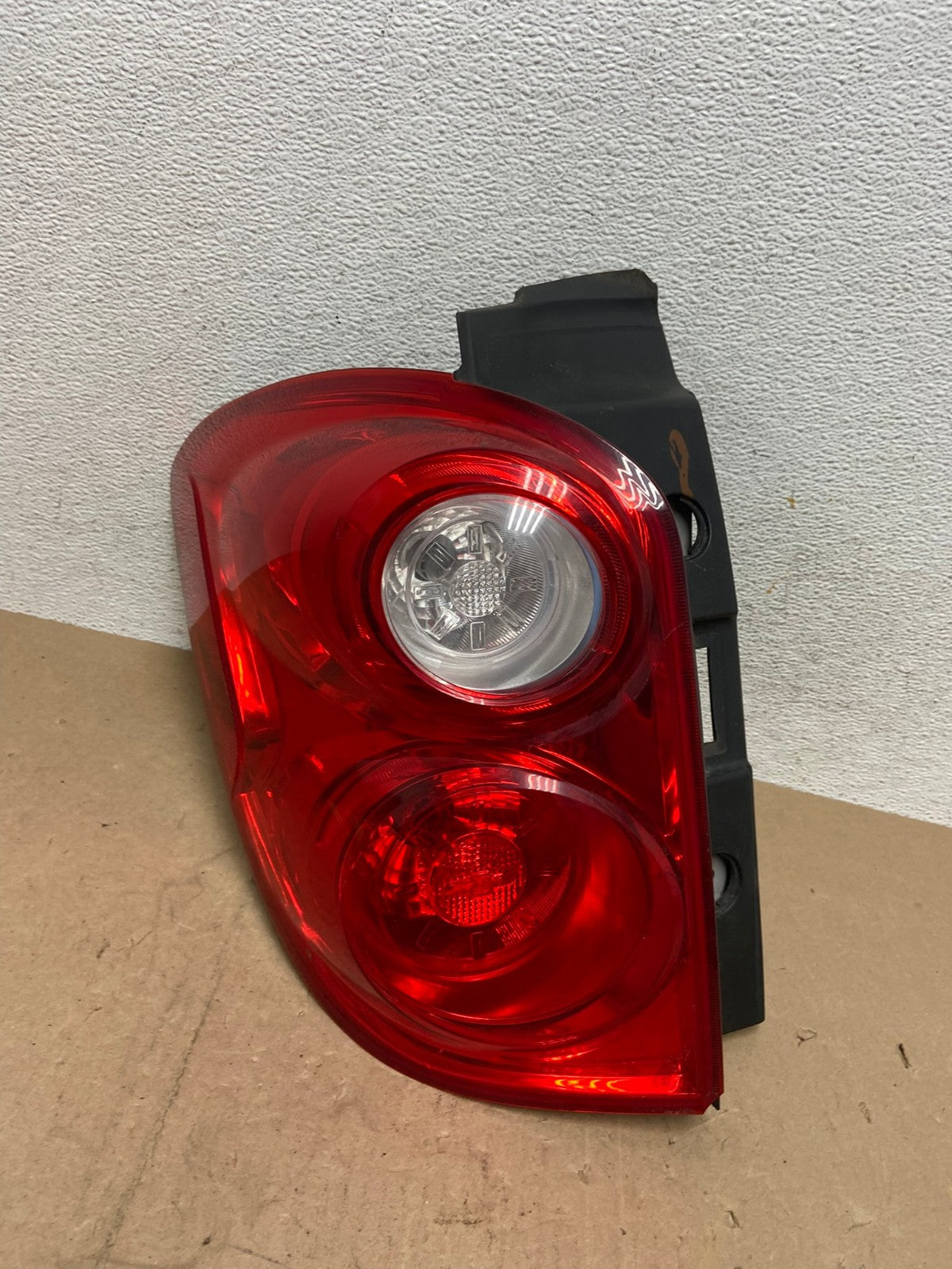 2010 to 2015 Chevrolet Equinox Left Driver Lh Side Tail Light AE6775 LK0