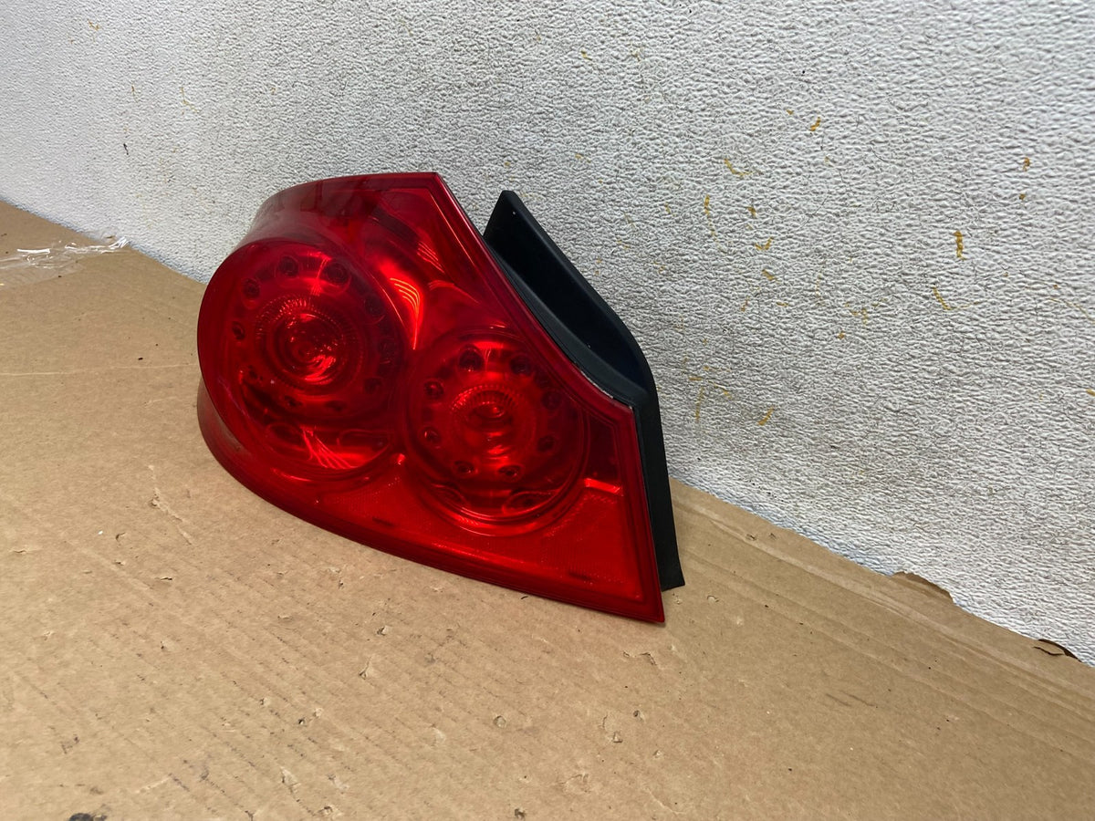 2007 to 2013 Infiniti G35 G37 Sedan Left Driver LH Side Tail Light AH8356 LK2