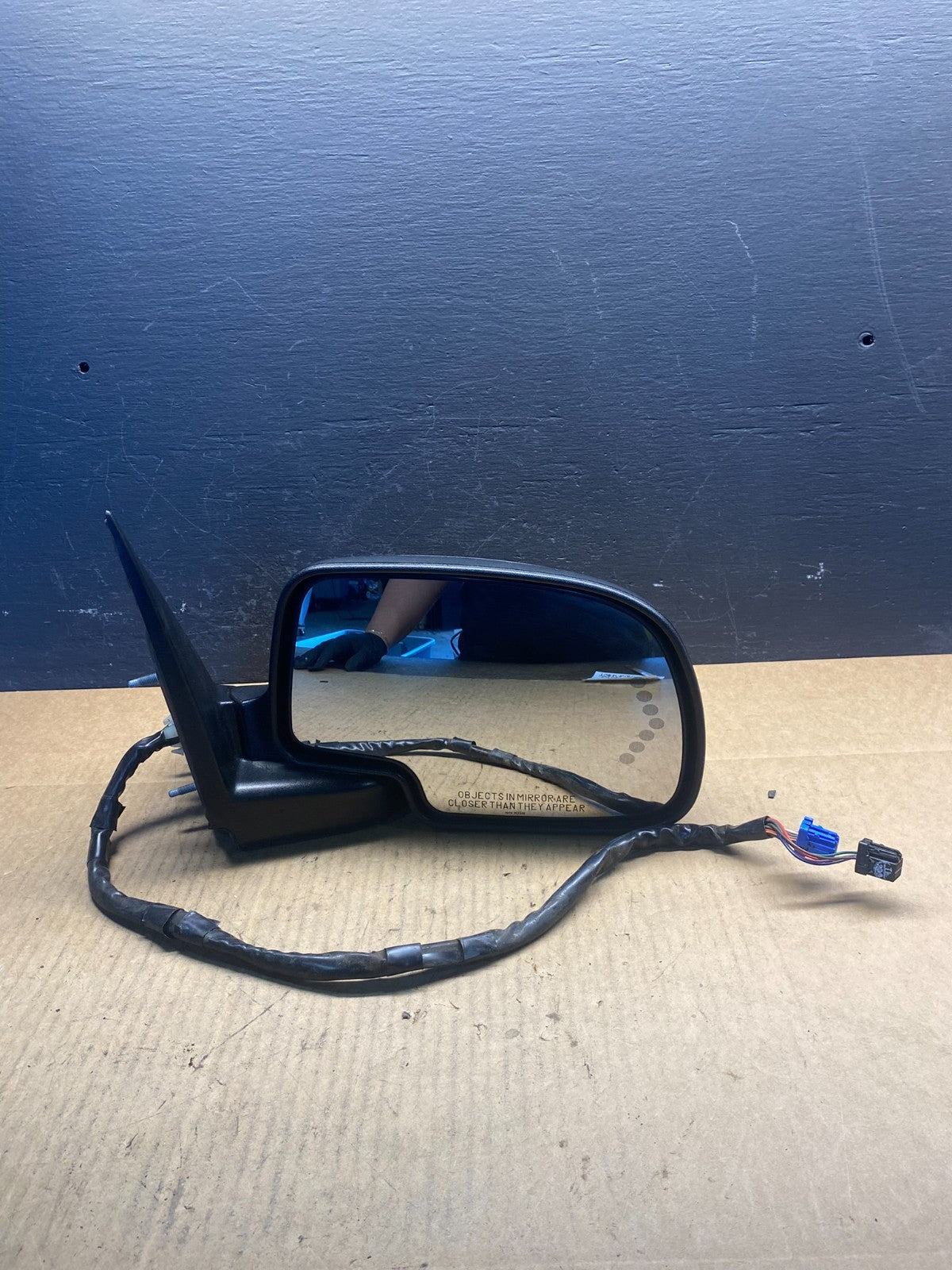 2003 - 2006 Chevrolet Silverado Suburban Right Turn Signal Door Mirror AC4197 DW5