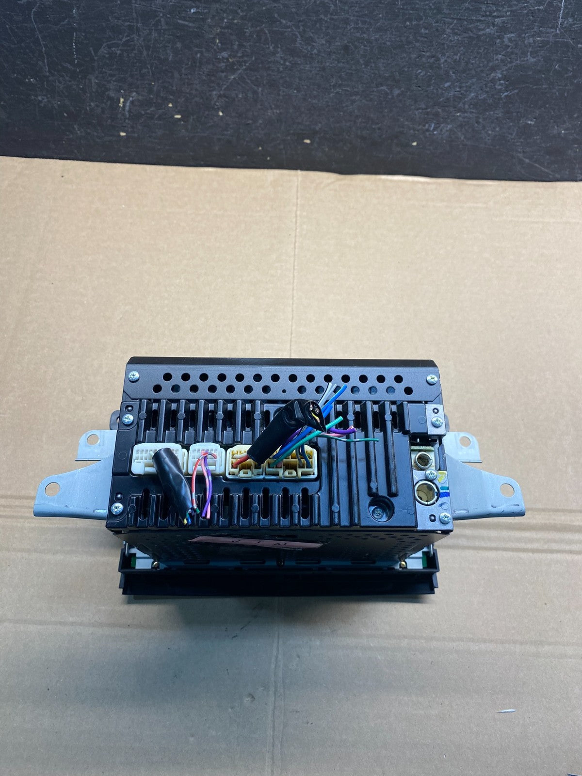 2004 to 2010 Toyota Sienna AM FM CD WMA Mp3 Radio Receiver AE9926 DG5