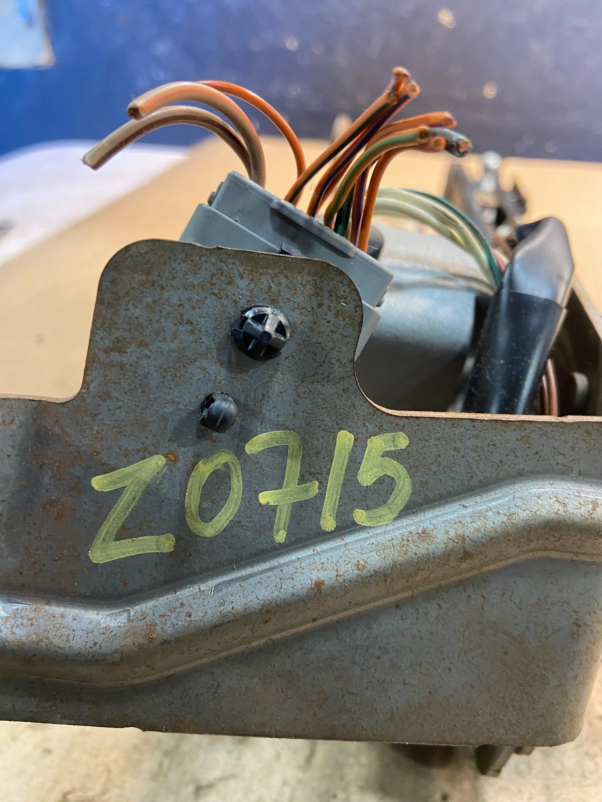 2011-2014 Volkswagen Routan Motor Liftgate Tailgate Control Module Z0715 DG7
