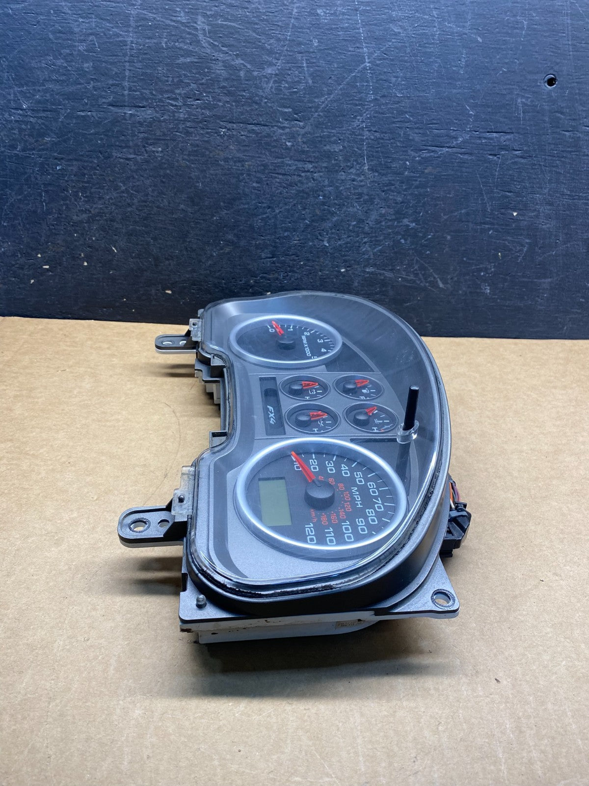 2004 2008 Ford F150 F-150 FX4 Speedometer Cluster Gauge AH7109 DG2