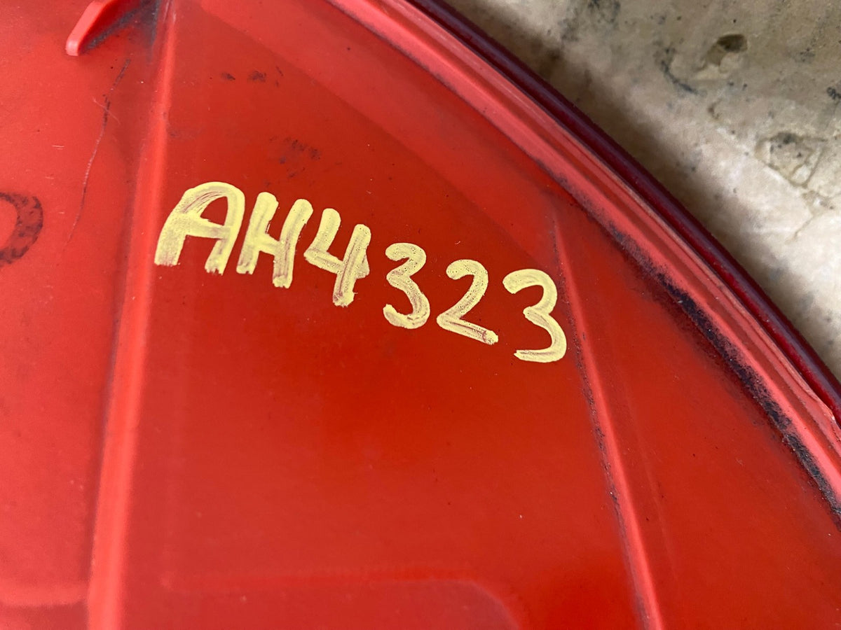 2007 to 2013 Infiniti G35 G37 Sedan Right Passenger Rh Tail Light AH4323 LK6