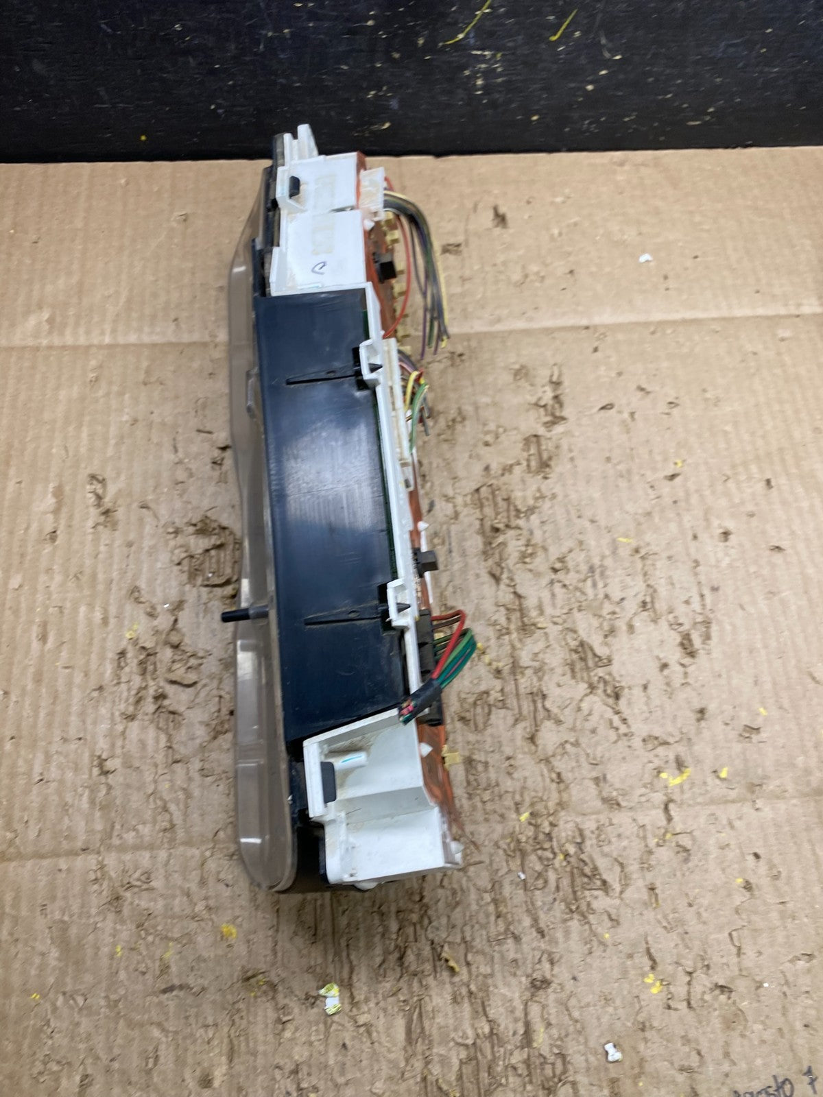 2001 - 2002 Ford Econoline E250 E350 Van Speedometer Instrument Cluster V7360 DG4
