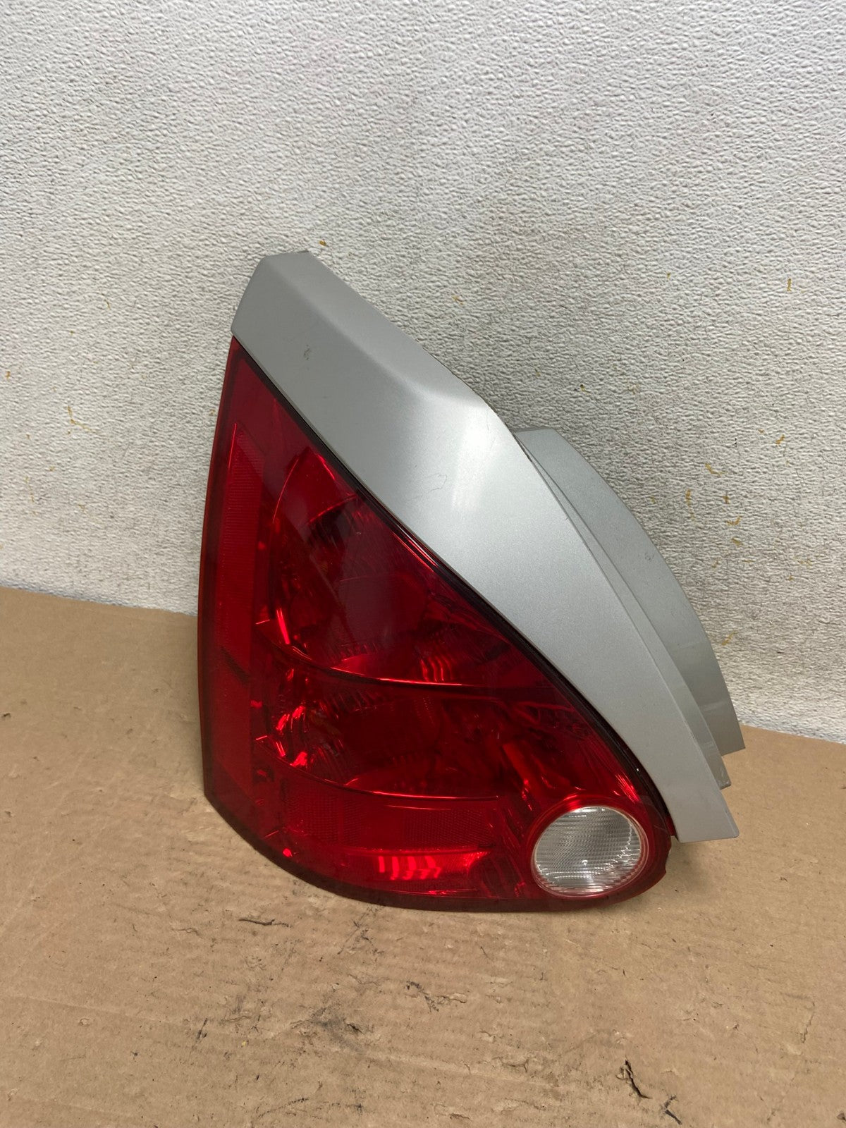 2004 2005 2006 2007 2008 Nissan Maxima Left Driver Lh Tail Light AI0945 LK0