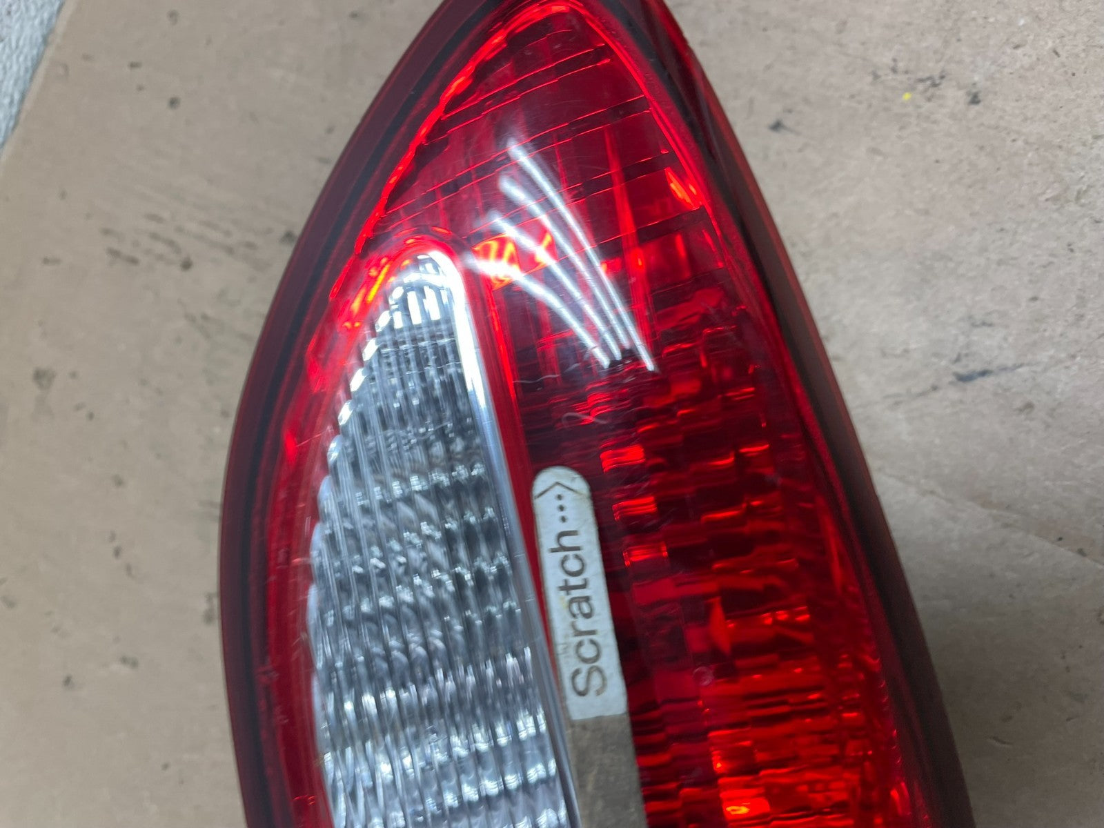 2006 2007 Subaru Tribeca B9 Right Passenger Side Tail Light Inner Q4457 DW3