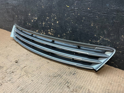 2004 Lexus ES330 Front Upper Grill Grille OEM Y6624 DG2
