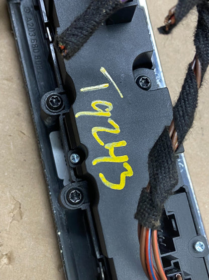 2005 - 2007 Mercedes C230 C240 Center Console Switch Control Unit t9243 DG6