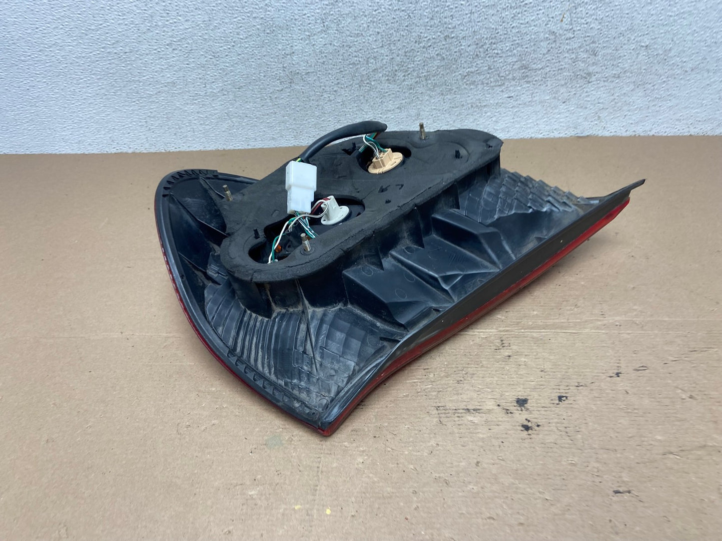 2002 2003 2004 Toyota Camry Left Driver LH Side Tail Light AF4564 LK5