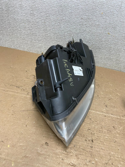 2001-2005 Volkswagen Passat Right RH Halogen Headlight Oem AB4939 DW7