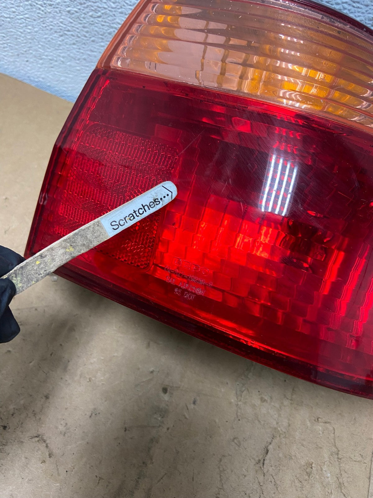 1998 to 2000 Honda Accord Sedan 4door Right RH Side Tail Light DEPO AD1224 LK3