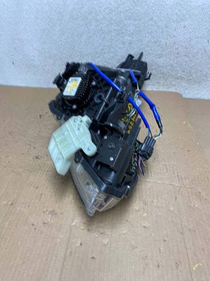 Sedan 4Door 2010 to 2013 Infiniti G37 Left Driver Headlight Xenon AI1354 DW6
