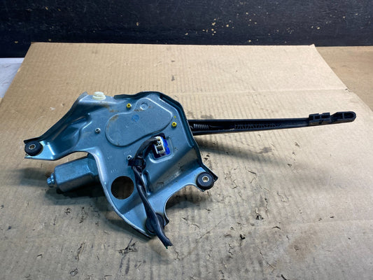 2010 to 2014 Subaru Legacy Outback Rear Wiper Motor Z4824 PS0