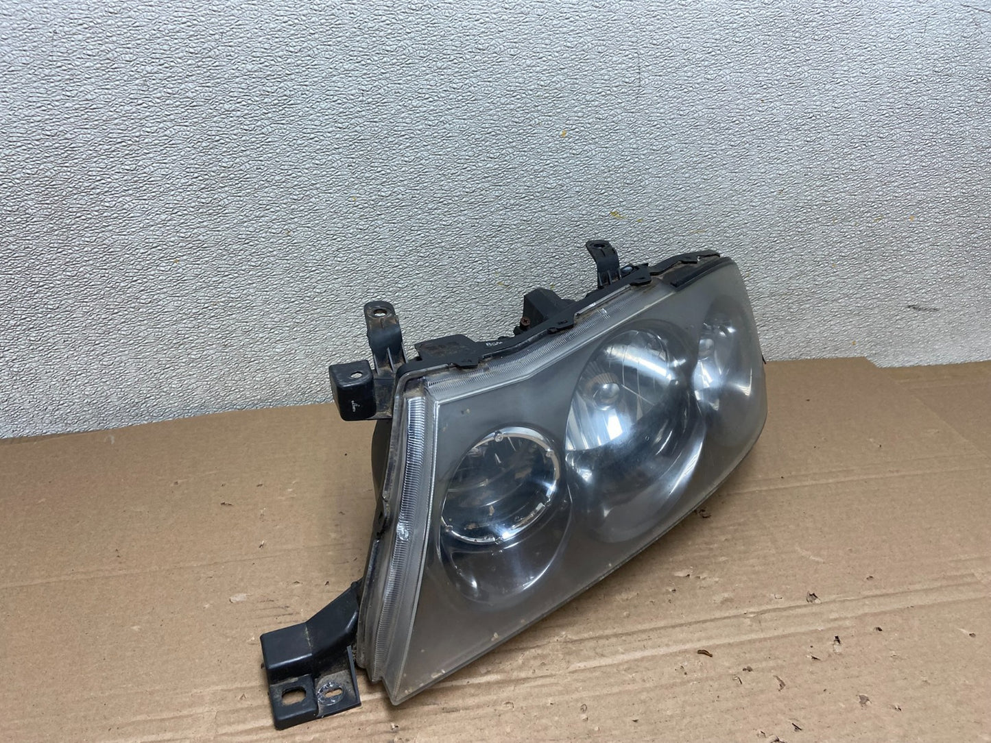 2003-2004 Infiniti M45 Left Driver Side Xenon Hid Headlight Oem AB1362 DG2